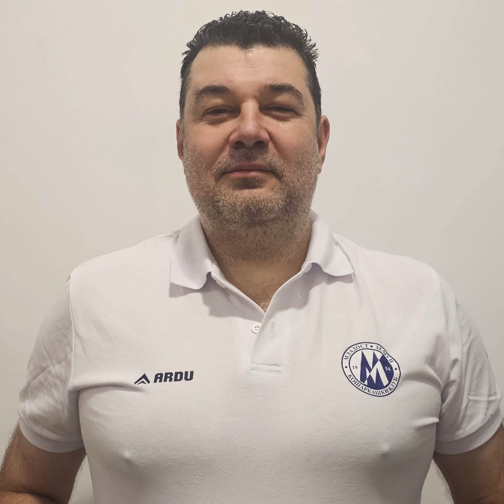dragan_nikolic_kk_mladost